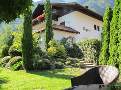 Rabla Bed & Breakfast | Pet-Friendly Garni Weghueb with Oceanfront Views