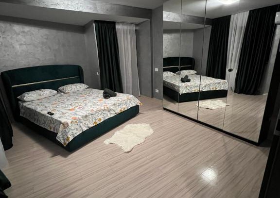Ramnicu Valcea Apartment | Pet-Friendly Garsoniera Brother’s with Top Guest Rating