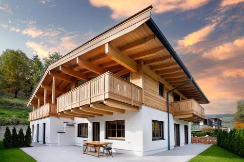 Kirchberg in Tirol Apartment | Discover Garten Suite Kirchberg: 4-Star Family Retreat
