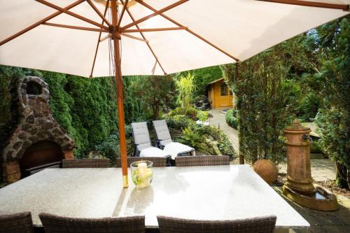 Bad Wuennenberg Apartment | Family-Friendly Stay at Gartenfewo for Unforgettable Memories