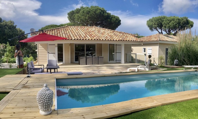 Gassin Ski Chalet | Gassin Parc Oasis: Air-Conditioned Chalet with Private Pool