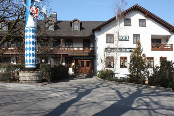 Eicherloh Hotel | Family-Friendly Gasthaus-Hotel Faltermaier with Dining Options