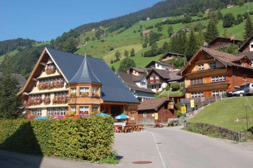 Alt Sankt Johann Hotel | Guest Rated Gasthaus Schäfli: Family-Friendly Retreat