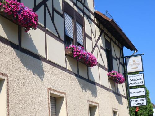 Usingen Bed & Breakfast | Experience Comfort at Gasthaus Schöne Aussicht with Breakfast