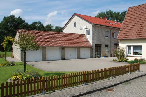 Wallenhorst Hotel | Welcoming Gasthaus-Witte: Family-Friendly and Accessible