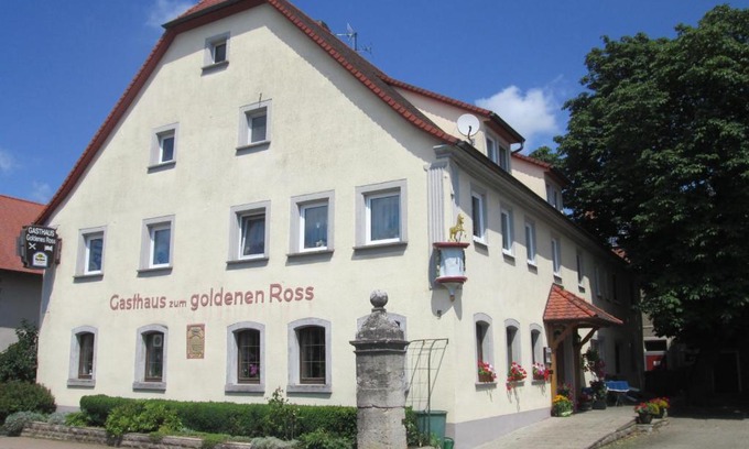 Creglingen Hotel | Family-Friendly Retreat at Gasthaus zum Goldenen Roß