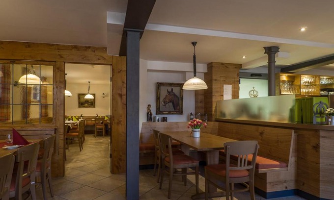 Weingarten Hotel | Discover Comfort at Gasthaus zur Krone - Family Friendly Stay