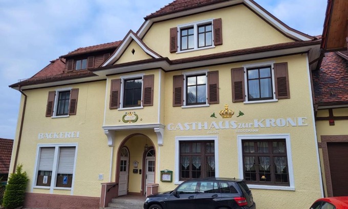 Weisenbach Hotel | Gasthaus zur Krone: Family-Friendly Stay with Dining Options