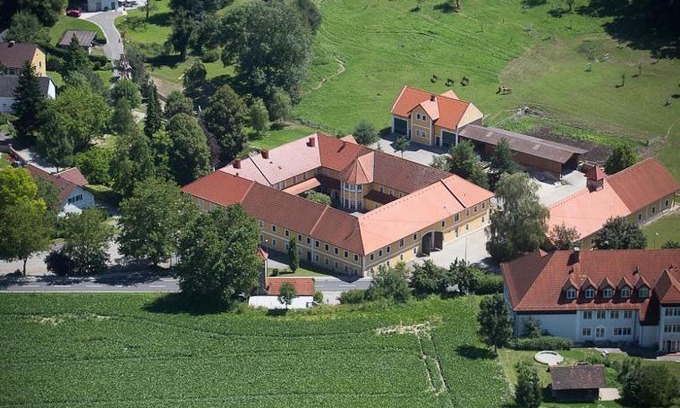 Wilhering Hotel | Pet-Friendly Inns in Wilhering, Austria - Rated 8.9/10