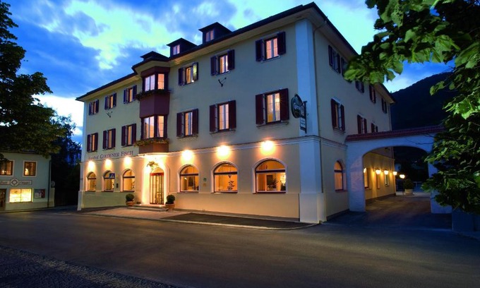 Lienz Hotel | Discover Gasthof Goldener Fisch: Family-Friendly Retreat