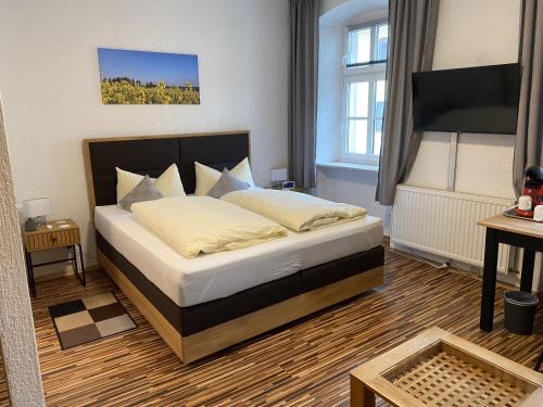Selb Hotel | Pet-Friendly Gasthof Bräustübl with Breakfast & Dining Options
