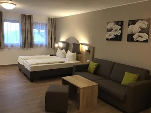 Schechen Hotel | Guest Favorite: Gasthof Hotel Esterer with Family-Friendly Amenities