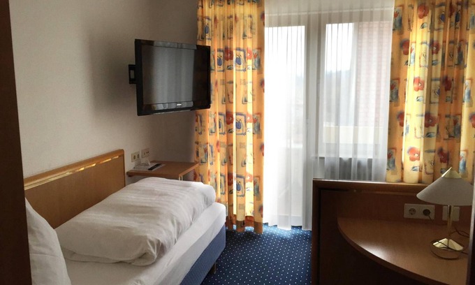 Schluesselfeld Hotel | Guest Rated: Gasthof Hotel Herderich with Family-Friendly Perks