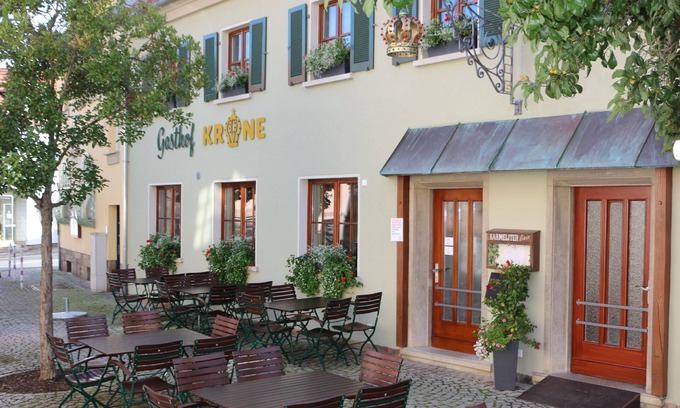 Fladungen Hotel | Discover Gasthof Krone Fladungen: Family-Friendly Retreat