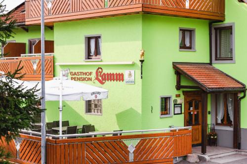 Goerwihl Hotel | Cozy Gasthof-Pension Lamm: Family-Friendly and Inviting Stays