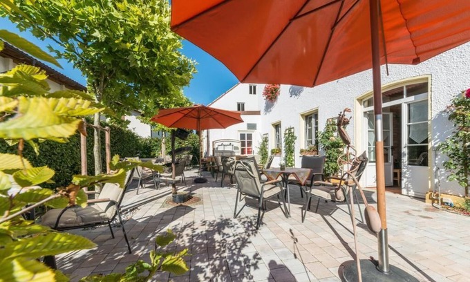 Greilsberg House | Comfortable Stay at Gasthof Pritscher with Family-Friendly Perks