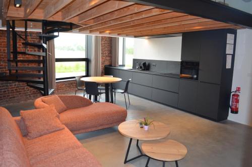 Maarkedal House | Oceanfront Escape at Gasthof 't Neutensveld - Guest Rated 9.5