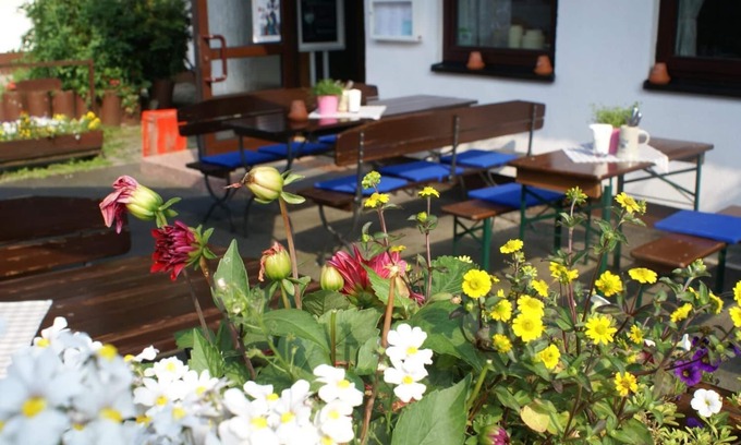 Gruenhaid Hotel | Discover Gasthof Turm: Family-Friendly with Dining Options