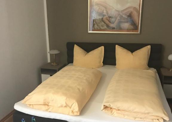 Ense Hotel | Discover Gasthof Wulf: Pet-Friendly with Breakfast Included