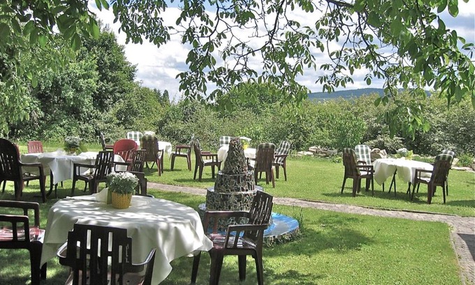Seelbach-Schutter Hotel | Discover Gasthof Zuck: Highly Rated with Family-Friendly Amenities