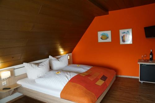 Wahlwies Hotel | Pet-Friendly Getaway at Gasthof zum Adler - Wahlwies