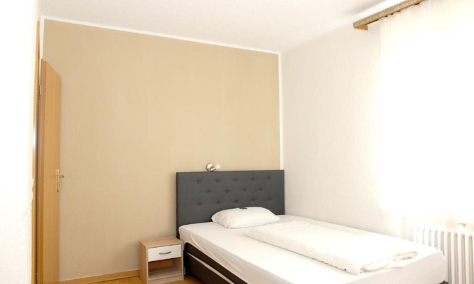 Helminghausen House | Pet-Friendly Gasthof Zum Diemeltal with Ocean Views