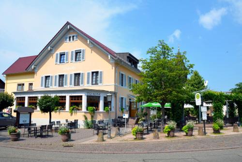 Steinbach Hotel | Discover Gasthof zur Traube: Pet-Friendly Getaway & Pool