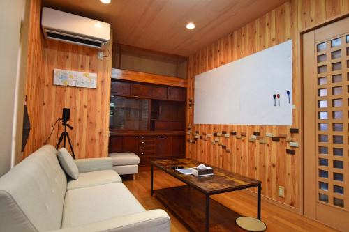 Tsuru House | Discover GATE Yamanashi Tsuru - Pet-Friendly Retreat