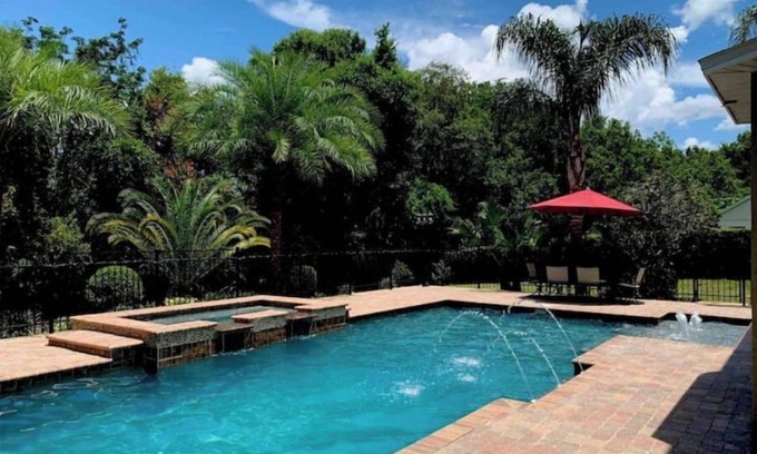 Lake Mary House | Gated Community Home with XL Pool & Spa - Guest Rated 10/10