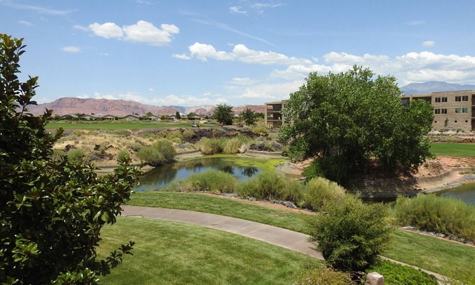 St. George Condo | Gated Golf Course Community Condo with Pool & Spa Access