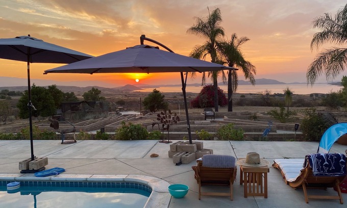 Perris House | Family-Friendly Vrbo Property with Pool Access