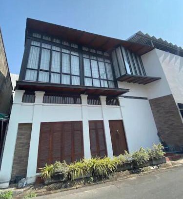 Chang Moi House | Gateway House: Family-Friendly 4-Star Retreat Awaits You
