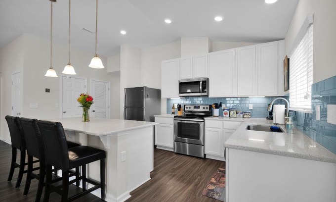 Yulee House | Premium Gateway to Amelia Island with Family-Friendly Amenities