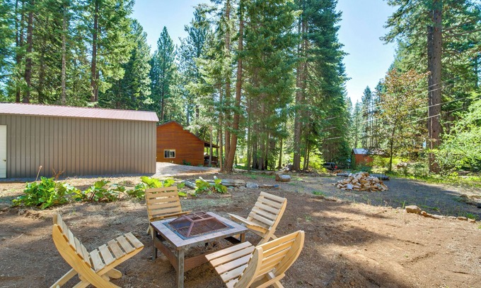 Klamath Lake Cottage | Gateway to Crater Lake: Cabin in Klamath Falls!