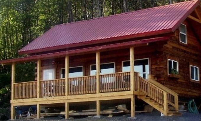 Hoonah House | Gateway to Glacier Bay: Pet-Friendly Retreat in Hoonah