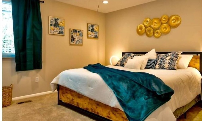 Roswell House | Discover Gateway to Heaven in Historic Roswell Today!