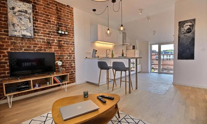 Saint-Laurent Apartment | Family-Friendly Gats Place with 8/10 Guest Rating