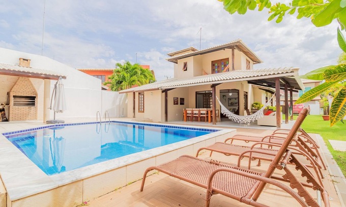 Canto do Mar House | GB58 Great House: 6 Bedrooms Near Guarajuba Beach