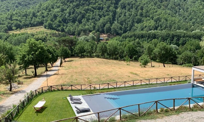 Santa Reparata House | Guest Rated: 10/10 at Gea - Parulia Country House Retreat