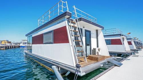 Braunsbedra House | Discover Geiseltalsee Hausboot - Pet & Child-Friendly Stay