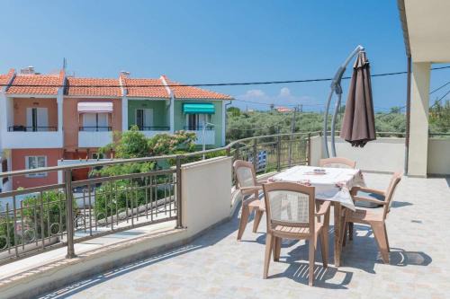Skala Rachoniou Apartment | Geka's Apartment: Guest Rated 9.5 with Hot Tub & Breakfast