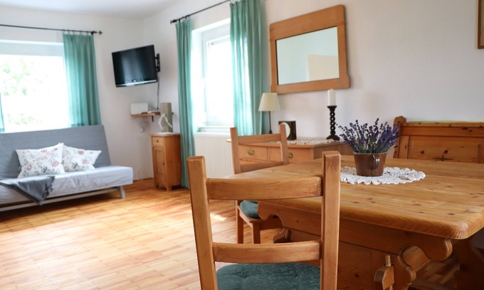 Riedenburg Apartment | Cozy Retreat with Kitchen and Pet-Friendly Amenities