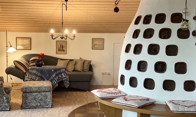 Windschnur Apartment | Cozy Retreat with Mountain Views & Fireplace by Chiemsee