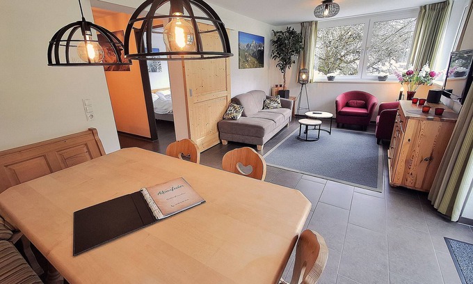 Tschagguns Apartment | Cozy Ferienwohnung Drei Türme Top 2 with Pool Access