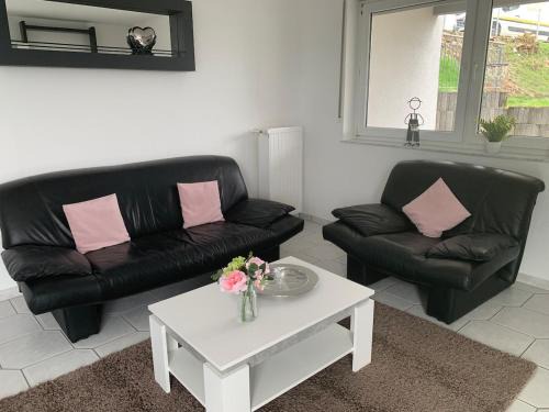 Spiesen-Elversberg Apartment | Gemütliche Ferienwohnung Casa Berg für 1 bis 4 Personen