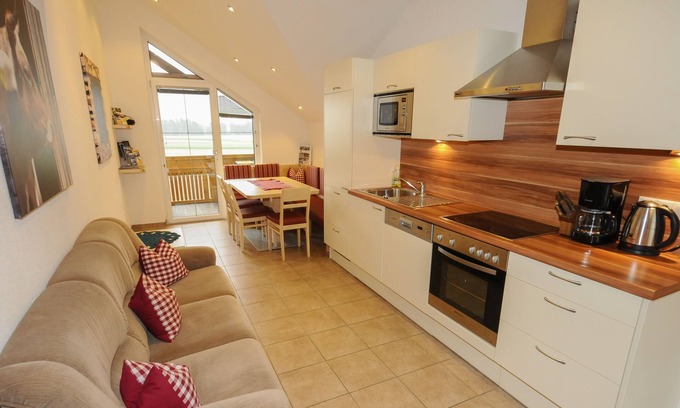 Arzl im Piztal Apartment | Cozy Holiday Apartment by the Forest, Ideal Location
