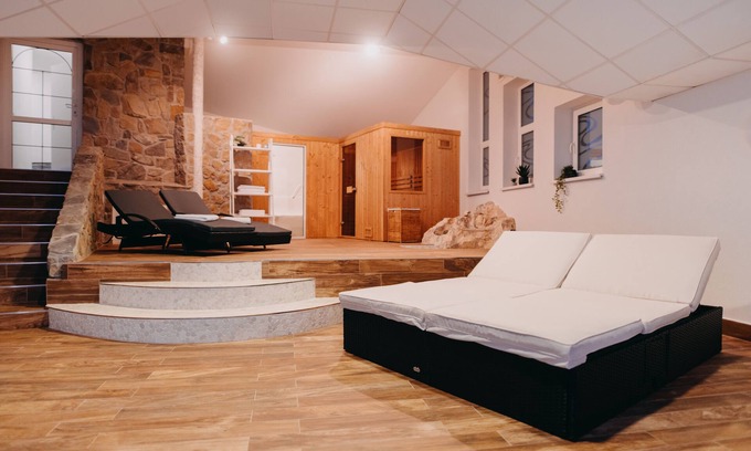 Vysne Ruzbachy Apartment | Cozy Holiday Apartment for Families and Pet Lovers