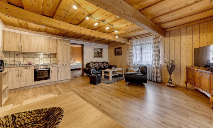 St. Oswald Apartment | Cozy Apartment with Balcony Amidst Breathtaking Nature