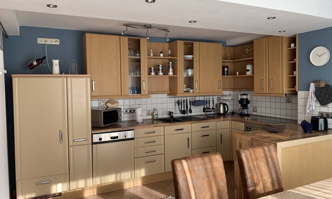 Mechernich Apartment | Cozy Giulina Apartment: 10/10 Rating with Breakfast & Kitchen