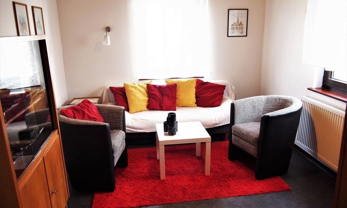 Stetten Apartment | Cozy Vacation Apartment with Terrace in Charming Wine Village